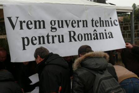 Continua la protesta dei romeni… romani