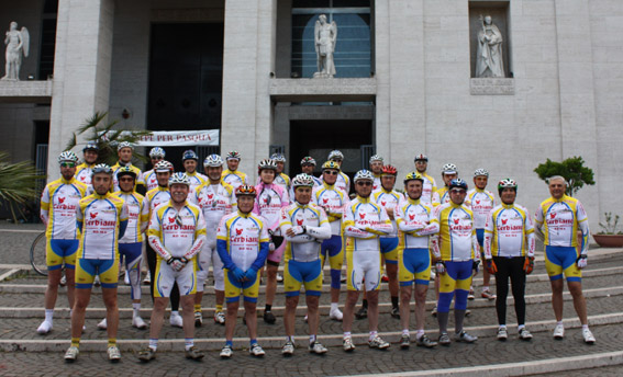 Il G.S.C. Tor Sapienza Cerbiatto prima squadra al Cicloraduno di Claudio Villa Roma Ostia
