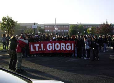 Gli studenti del Giorgi contro degrado e prostituzione