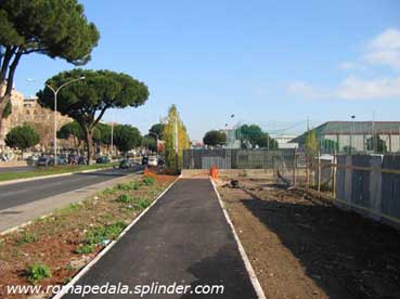La ciclabile della Colombo non si schianta più contro un muro
