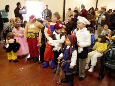 Carnevale di Tor Tre Teste: tanto divertimento nonostante la pioggia