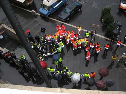 Prove di attentato terrostico a Roma