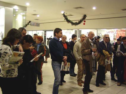 Presentato il libro Abitare A 20 anni (1987-2007), di Giovanni Verardi e Vincenzo Luciani al Centro Commerciale Primavera