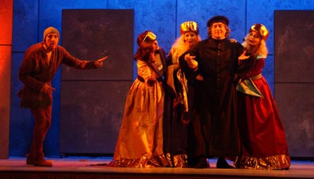 Pippo Franco e I Pandemonium alle prese con Il Gobbo delle Nostre Dame