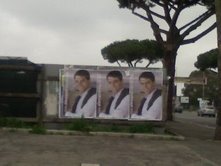 Affissioni abusive all’Infernetto
