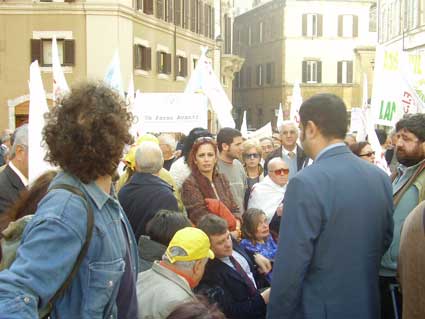 Contro la Finanziaria scende in piazza il Terzo Settore