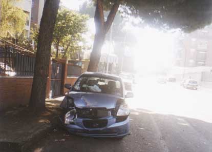Via Silicella strada caotica ed a rischio