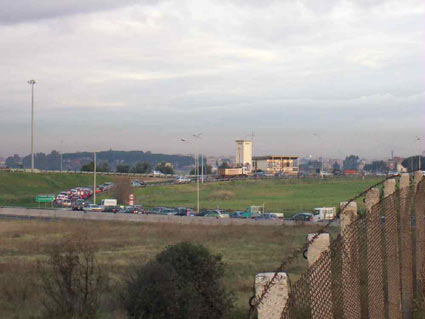 Nuova Tor Vergata: la protesta contro l’antenna di telefonia