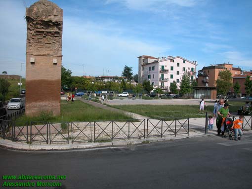 Bonificata piazza Castelli e la ‘Carovana’ al Parco Palatucci