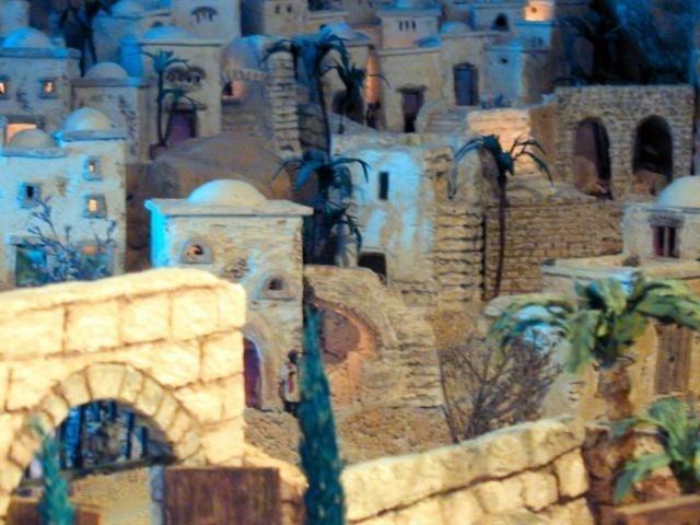 Il Presepio Elettronico è in via Aufidio Namusa a Torre Spaccata
