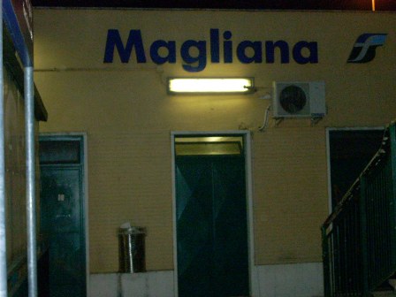 Magliana, stazione fantasma e vietata ai disabili
