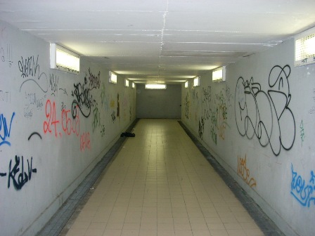Magliana, stazione fantasma e vietata ai disabili