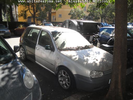 Macchine rubate? Sono tutte in via Tor de Schiavi!