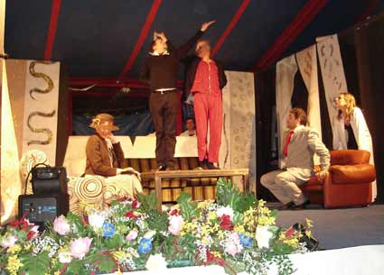 Teatro a Tor Tre Teste con la compagnia “La Colomba”