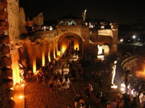 colosseo interno notte