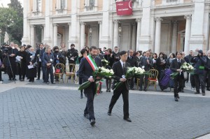il sindaco e gli ambasciatori