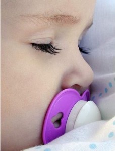 http://4.bp.blogspot.com/_iTwpjOELp_0/SKPcVlbcDcI/AAAAAAAAAZw/he9rhWJifV8/s400/cute%2Bbabies%2B8.jpg