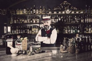 20150527_98884_The-Barber-Shop-Barman
