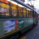 piazza-dei-Gerani-passaggio-tram-pedoni-auto-5-300x224