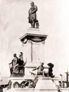 monumentocavour